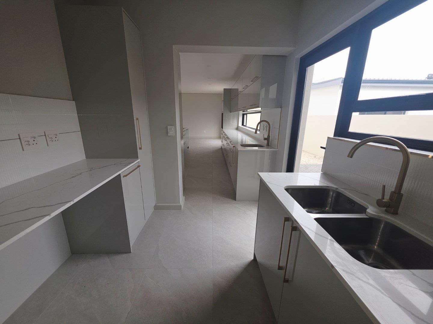 Your Vision, Your Home — North-Facing Plot & Build Opportunity in Parklands North - view 32