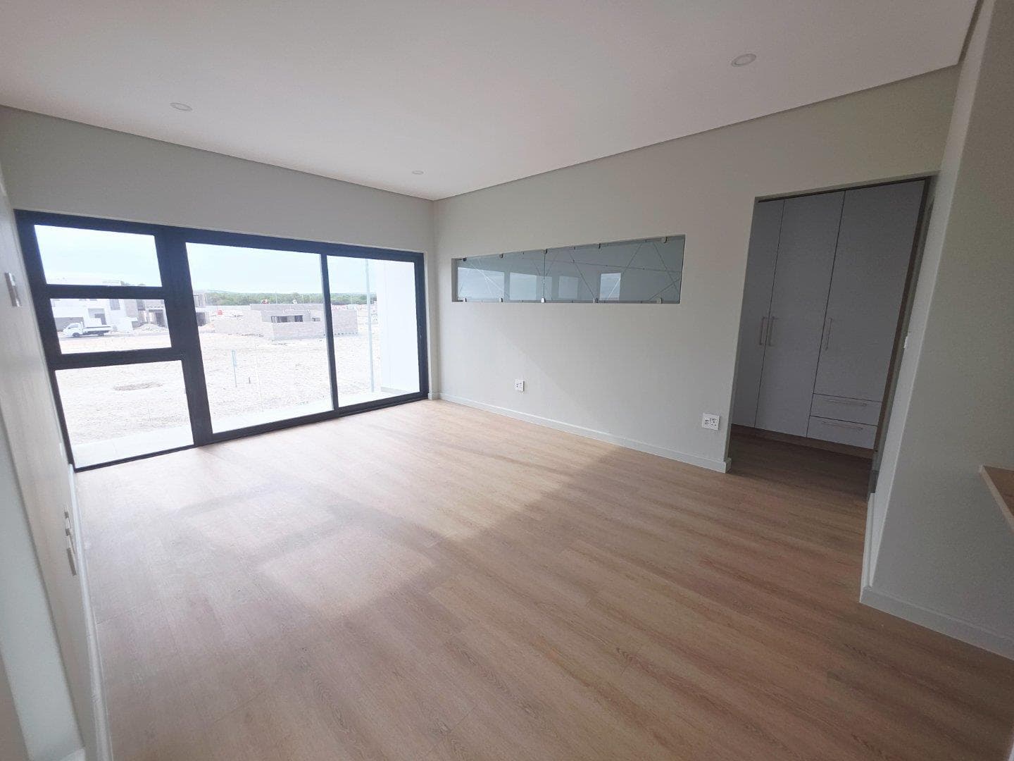 Your Vision, Your Home — North-Facing Plot & Build Opportunity in Parklands North - view 8