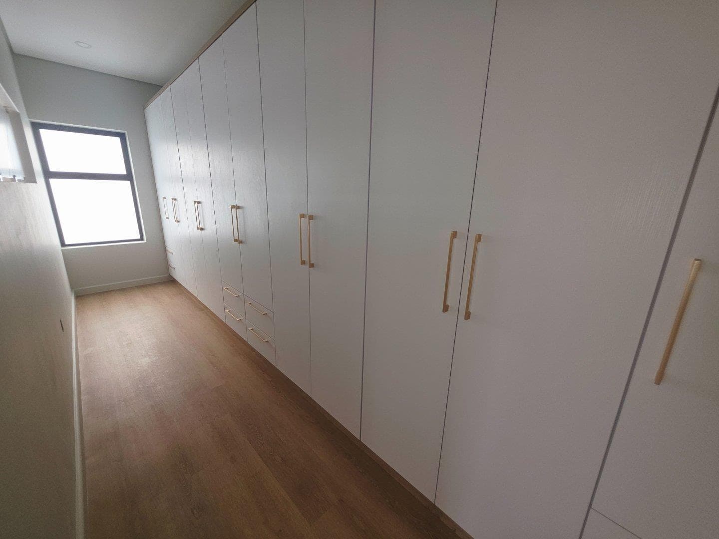 Your Vision, Your Home — North-Facing Plot & Build Opportunity in Parklands North - view 9