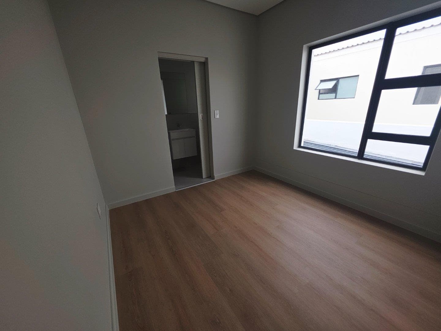 Your Vision, Your Home — North-Facing Plot & Build Opportunity in Parklands North - view 18