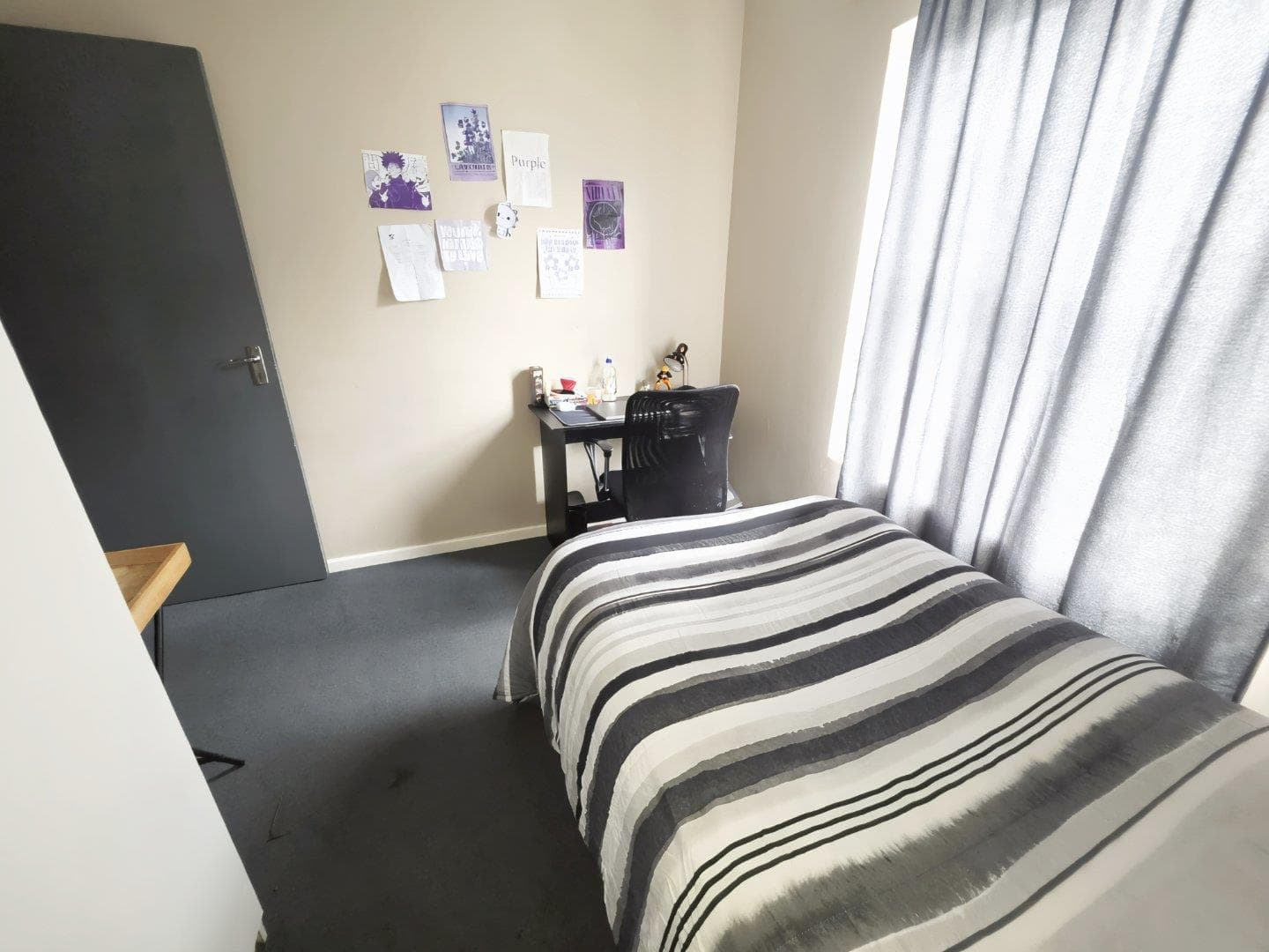 Parklands flat with secure vibes and fibre access - view 16